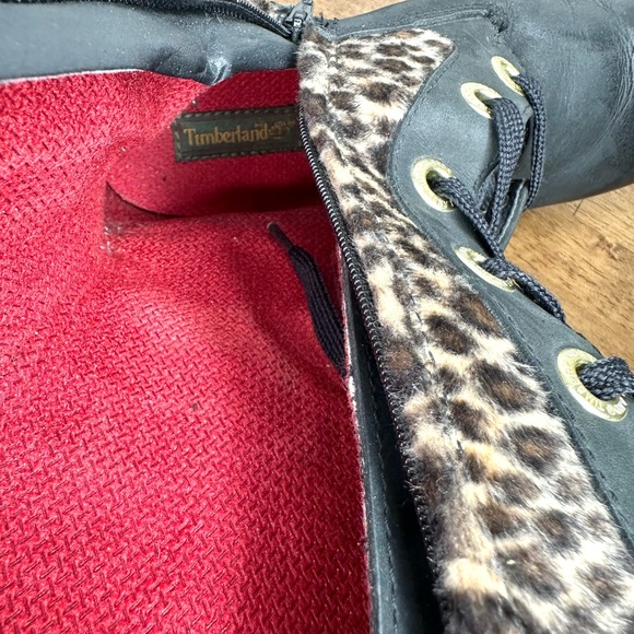 Vintage Timberland women’s knee high combat boots. Leopard print w/blk leather - Picture 11 of 12